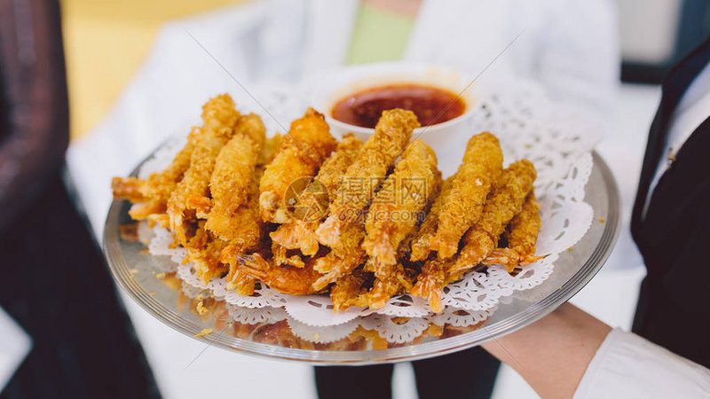 食品代加工定制：揭秘最小起订量的背后逻辑
